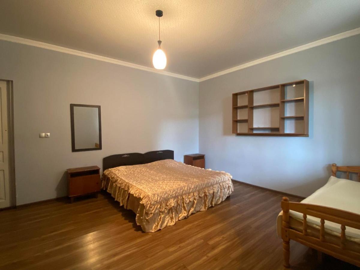Natia Guest House 코불레티 외부 사진
